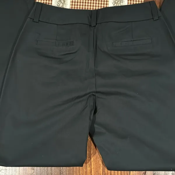 Women’s Black Dockers Mid Rise Curvy Pants 10 Petite - Image 5
