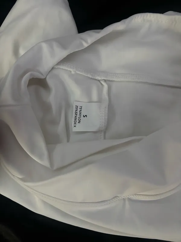 White tennis skirt - Image 3