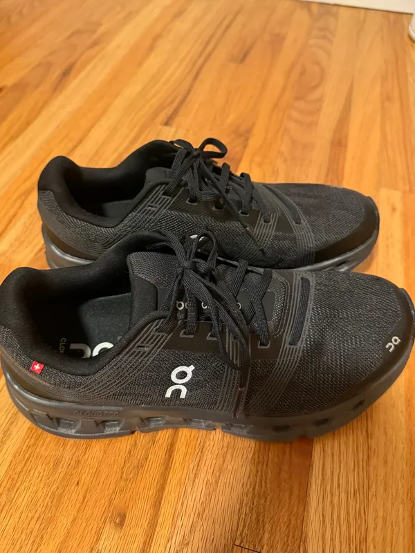 On Cloudgo Running Shoes Black Size 10 - Image 10