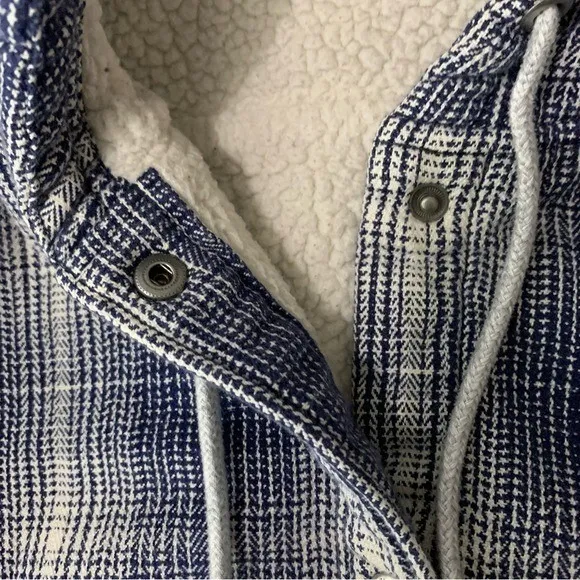 The North Face Jacket Small Blue Hooded Fleece Outdoor Hiking - Image 6