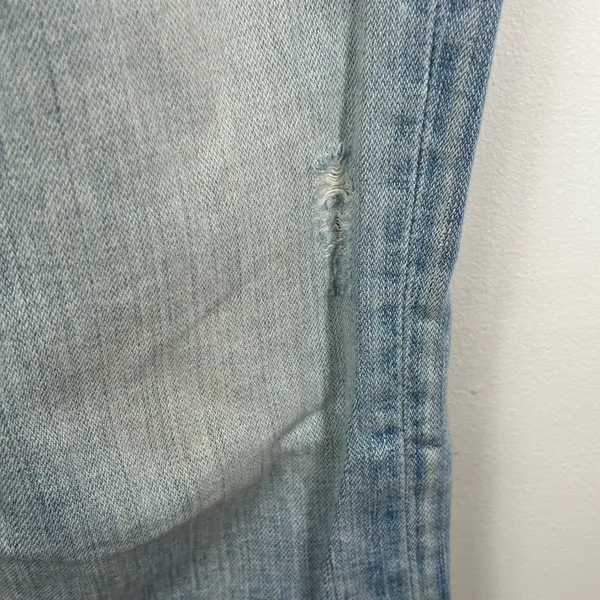 BKE Denim Light Wash Distressed Cropped Straight Leg Jeans Size 10 - Image 4