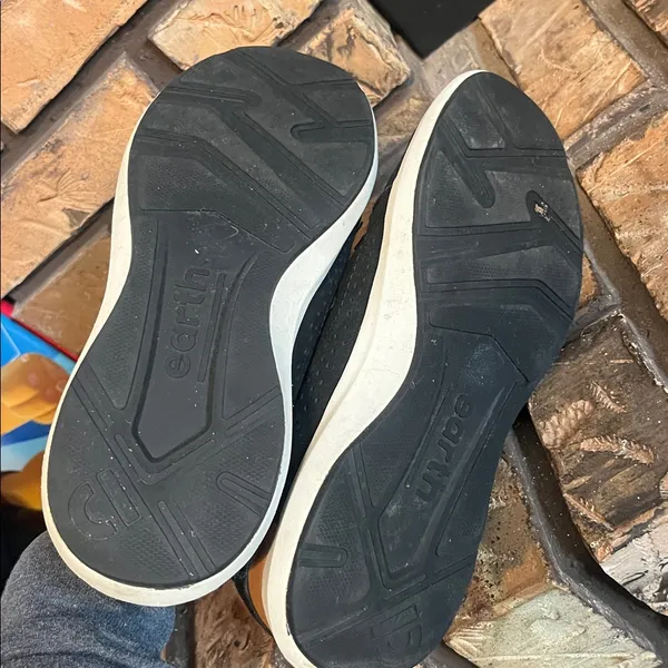 Earth Desire‎ Flow Women’s Black & Tan Slip On Sneakers Size 8 - Image 11