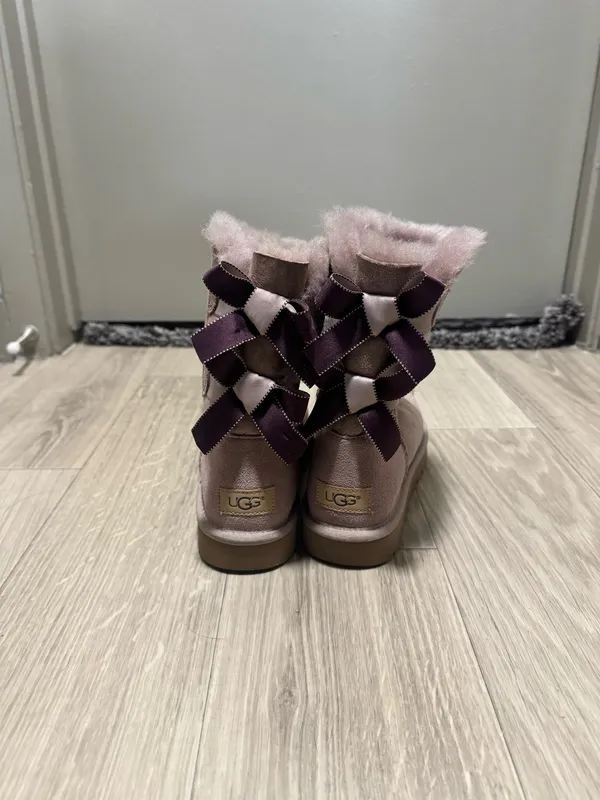 UGG Boots Women’s - Image 2