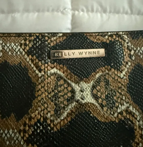 Kelly Wynne crossbody - Image 3