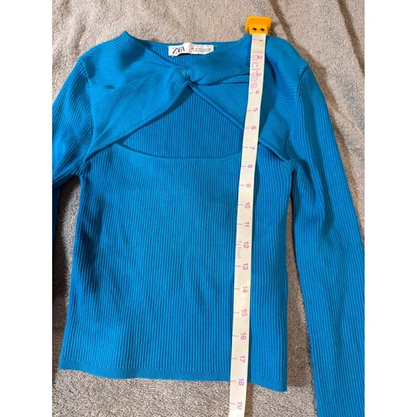 NWOT Zara Size Medium Long Sleeve Blue‎ Ribbed Cross Knot Cropped Top Y2K - Image 4