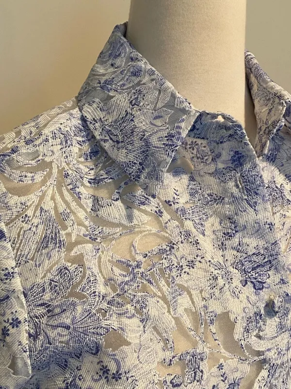 ZARA Blue White Floral Devoré Sheer Long Sleeve Button Up Shirt Size S - Image 10