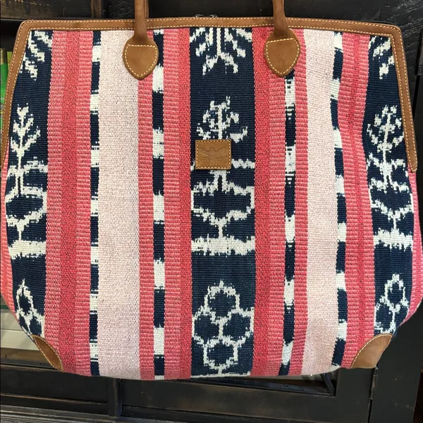 Tapestry Tote Bag Pink - Image 2