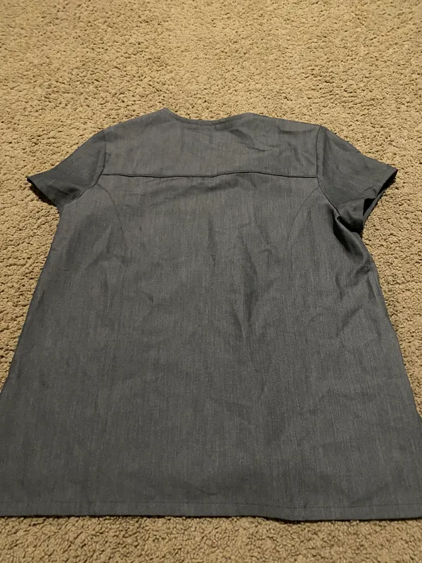 FIGS Scrub Top - Image 4