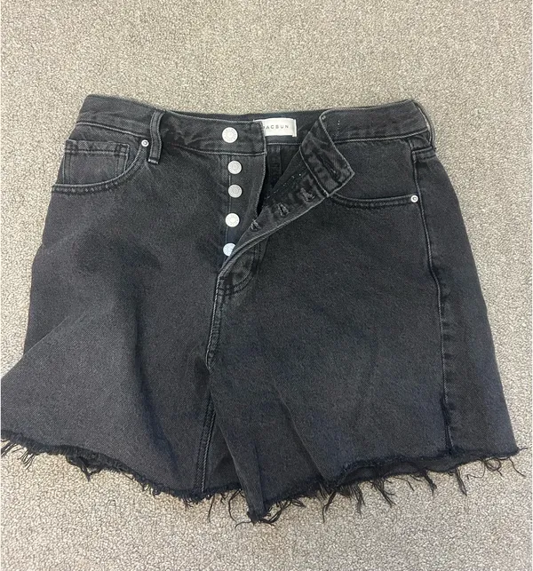 Pacsun High Rise Relaxed Short Black - Image 2