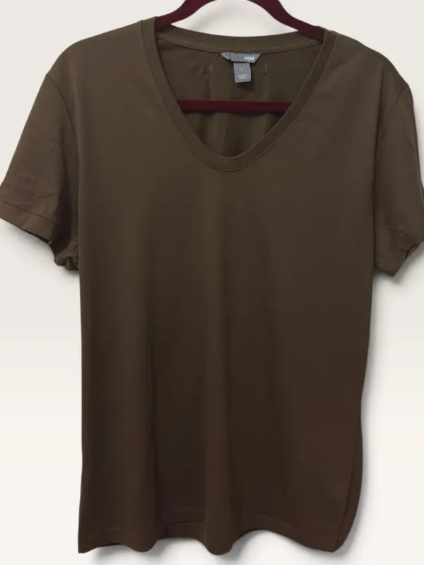 H&M | NWOT Turkey 100% Cotton Brown V-Neck Short Sleeve T-Shirt (Size L) - Image 3