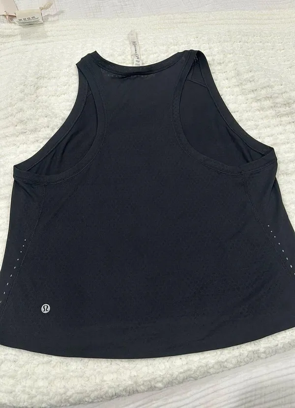 Lululemon Women Swiftly Tech - Image 3