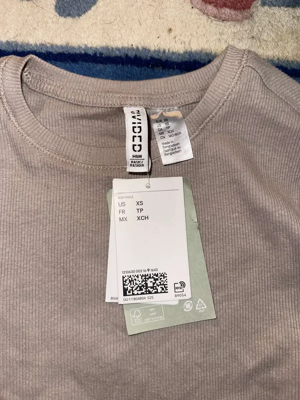 H&M Ribbed Top - Image 2