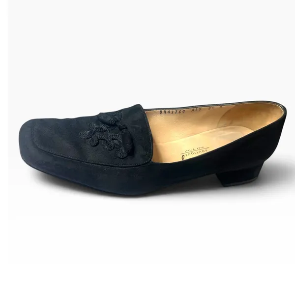 8.5 vintage Salvatore Ferragamo black suede loafer pump tassel women's shoe - Image 5
