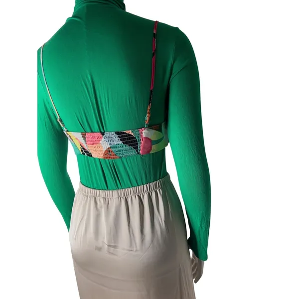 Forever‎ 21 Abstract Print Halter Neck Crop Top Size M - Image 16