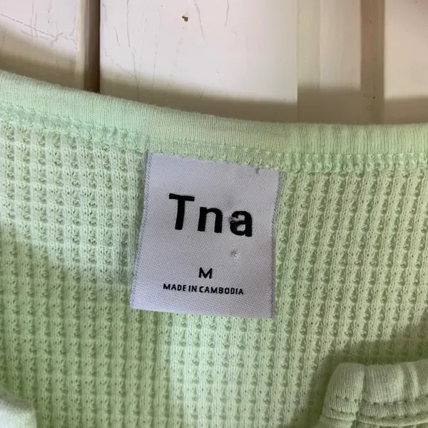 Tna Aritzia Women Mint Green Waffle Knit Notch Neck Crop Top SS Medium READ - Image 2