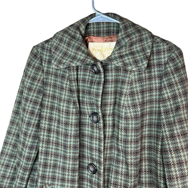 ‎Vintage Pendleton 100% Wool plaid coat - Image 2