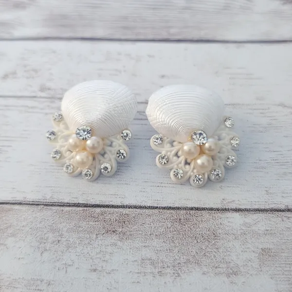 Vintage Clip On Earrings Shell with Faux Pearl & Clear Gems - Image 2
