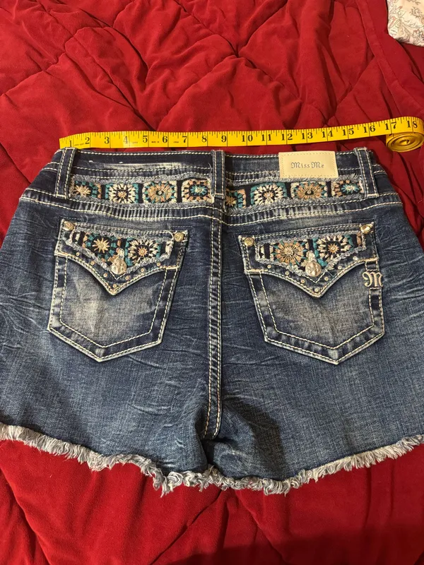 Miss Me Shorts  - Image 4