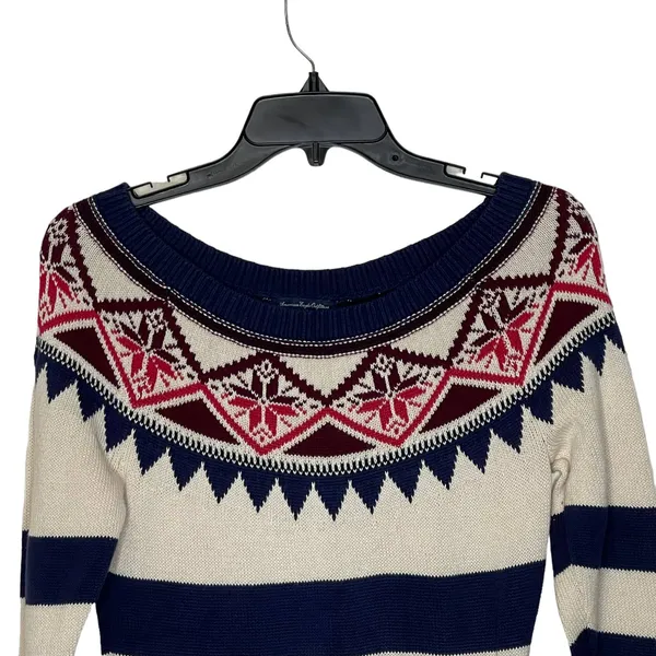 American Eagle‎ Sweater Dress Size Medium Navy Cream Striped With Nordic Pattern - Image 2