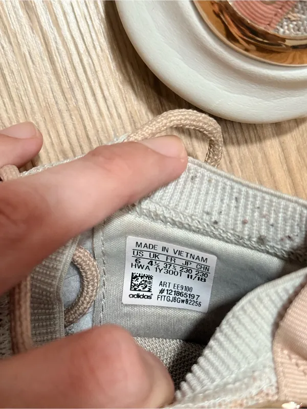 Adidas Ultimamotion Women's 6 Pale Nude Rose Gold Cloudfoam Sock Sneakers EE9100 - Image 6