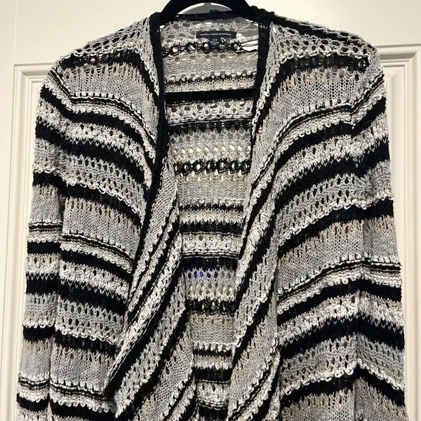 American Eagle Cardigan Sweater Women's S Crochet Open Front Black White Stripes - Image 3