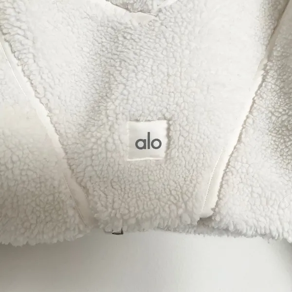 Alo Yoga Sherpa Cropped Slope Side Jacket Ivory S - Image 12