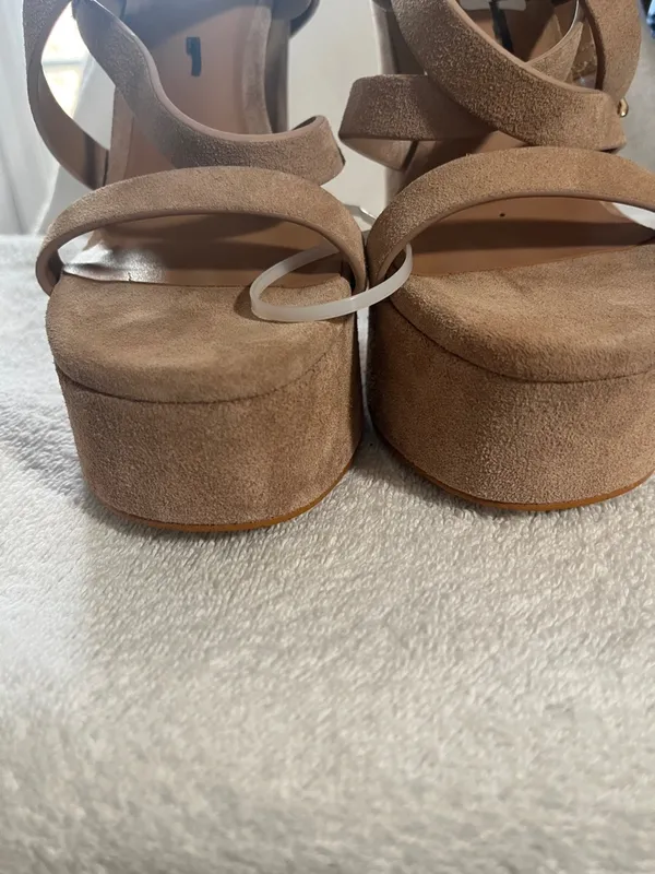 Gianni Bini Beige Suede Strappy Platform Sandal - Image 7