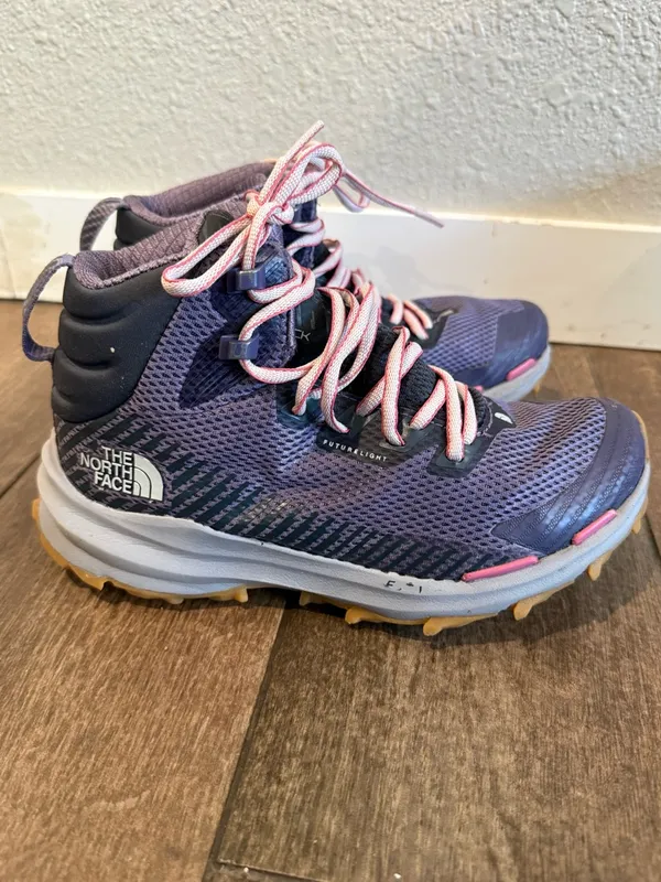 The North Face Purple Trail Mid-Top Hiking Boot with Pink‎ Laces (Women’s)Size 6 - Image 5