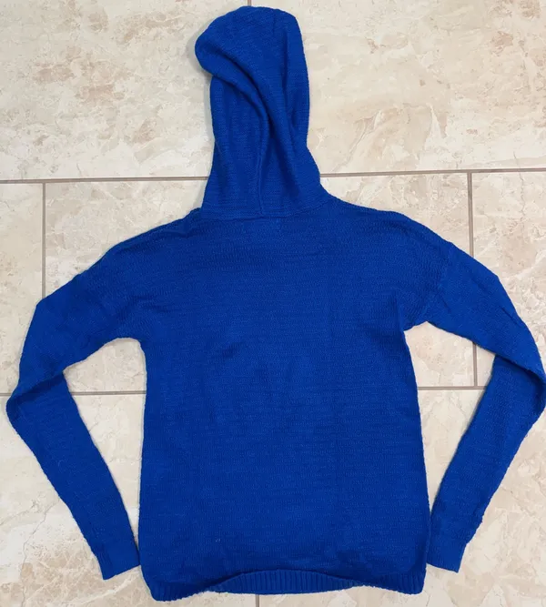 Abercrombie Sweater - Image 2