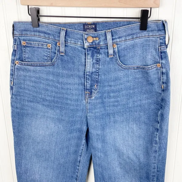 J. Crew Factory Relaxed Boyfriend Jean All-day Stretch Blue Denim BM466 Size 27 - Image 5