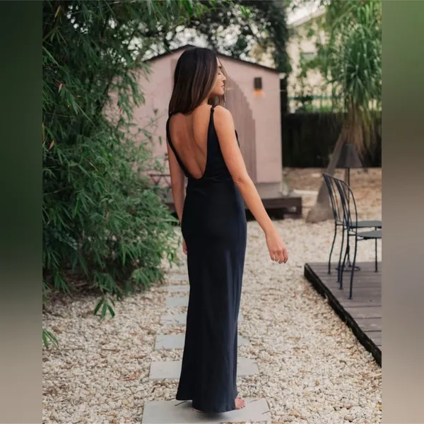 New! Splendid X Rachelove Black Satin Open Back Boatneck Maxi Dress Size Small‎ - Image 5