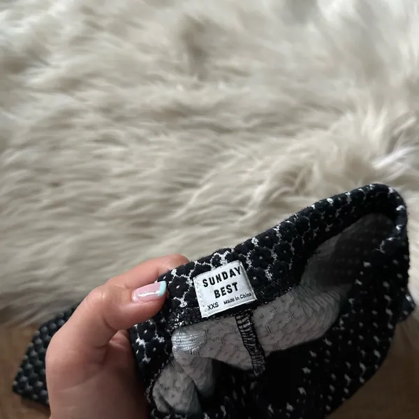ARITZIA Sunday Best Kissy Shorts - Image 5
