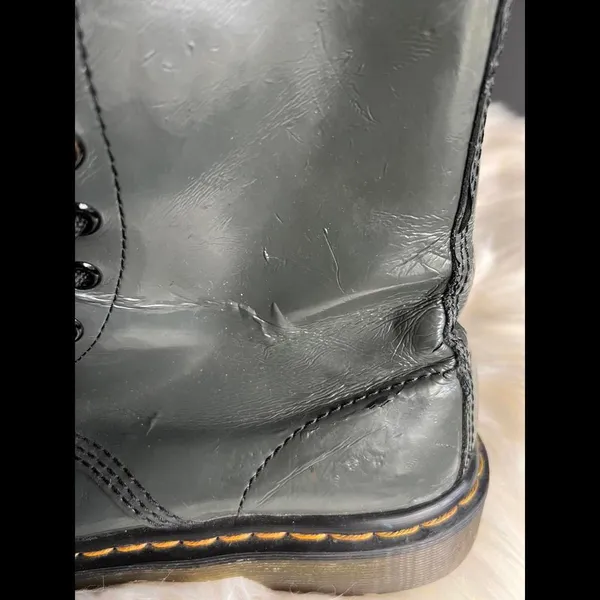 Dr. Martens Gray Patent Leather Lace -up 1460 boots size 8 - Image 4