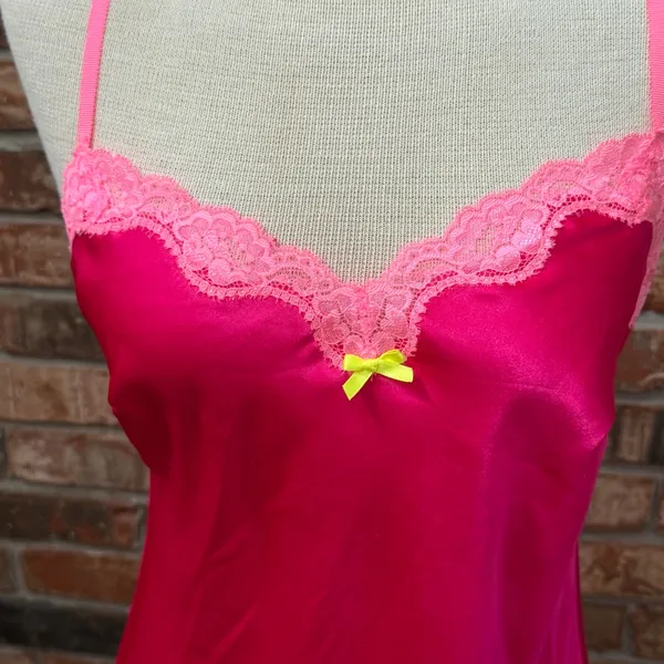 Victoria's Secret Lace Trim Chemise Size Small Hot Pink Lingerie Coquette Y2K - Image 3