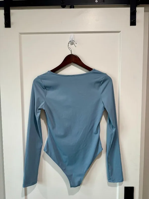 Edikted Joanna Light Blue Square Neck Bodysuit Size M - Image 3