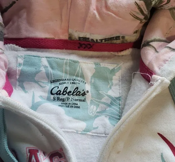 Cabela's/Realtree zip up hoodie - Image 3