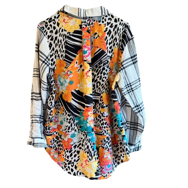 Westbound Petites PXL Plaid Floral Animal Print Mixed Media Roll‎ Tab Shirt - Image 4