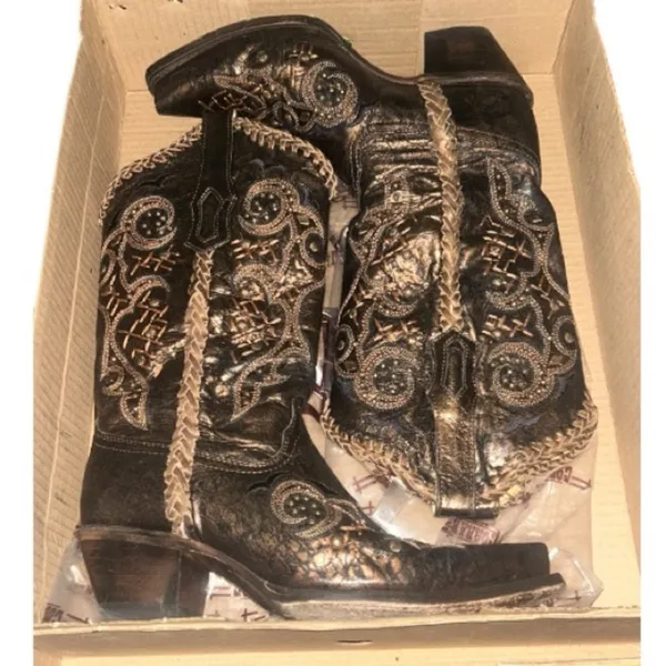 CORRAL Leather Studded Snip Toe Embroidered Cowgirl Boots R1217 - Image 6