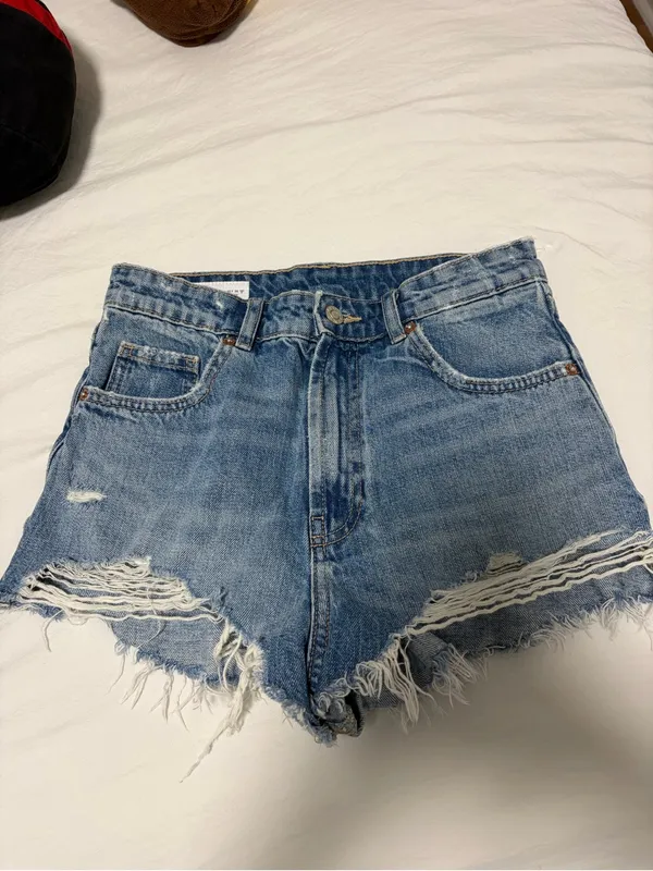 Zara Jean shorts - Image 2