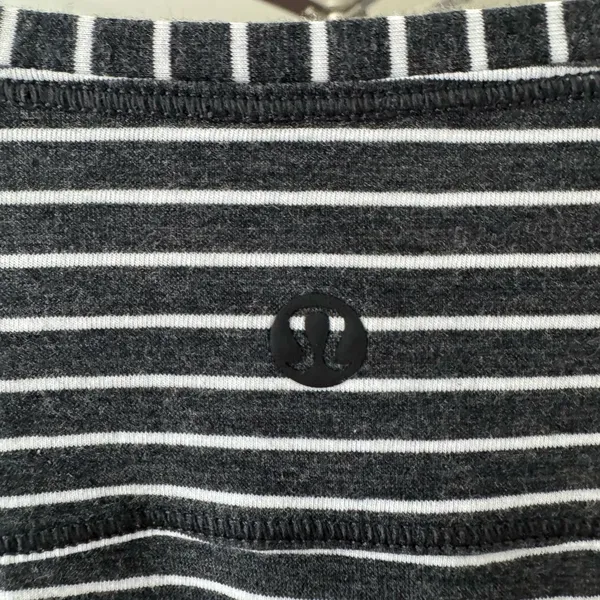 🛎️ Clearance Lululemon To The Point Long Sleeve Heathered Black & White Stripe - Image 8