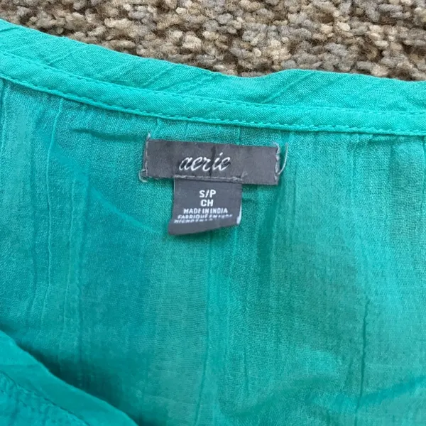 Aerie green top - Image 2