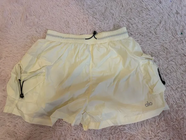 Alo beige short sets  - Image 5