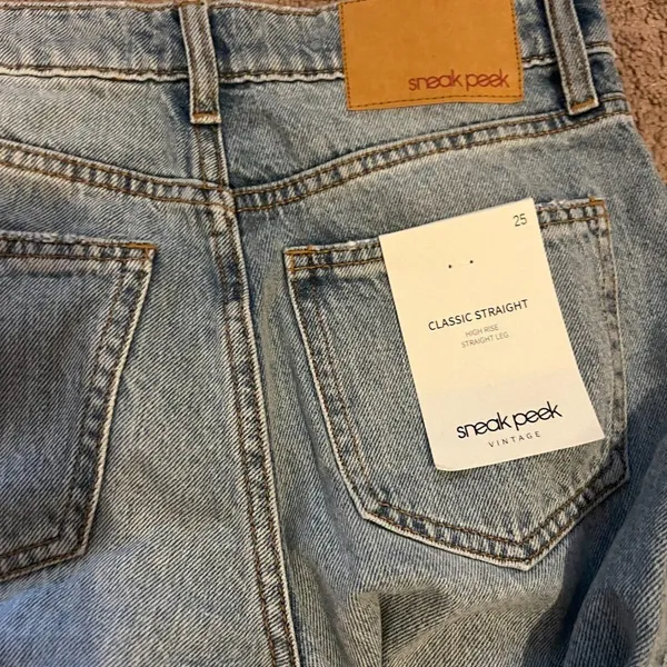 NWT Sneak Peek high rise straight leg jeans 25‎ - Image 8
