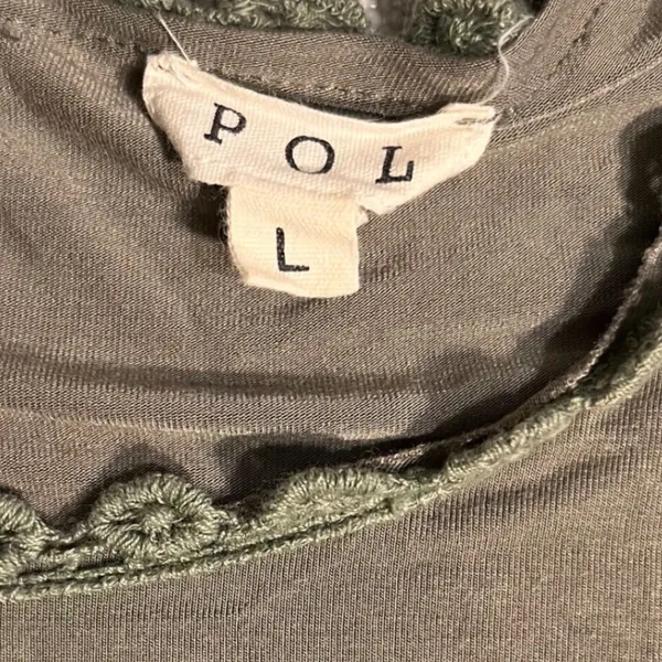 POL Women's Light Olive Green‎ Bell Sleeve Crochet Trim Peasant Tunic Top Size L - Image 4