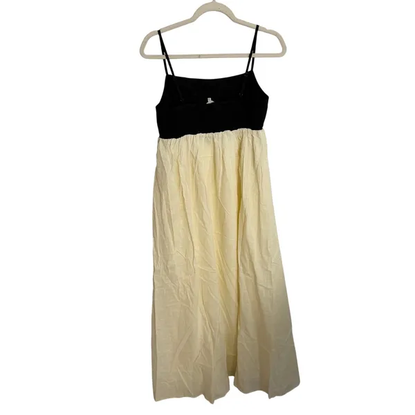 La lavon Maxi smocked back dress NWOT size large - Image 3