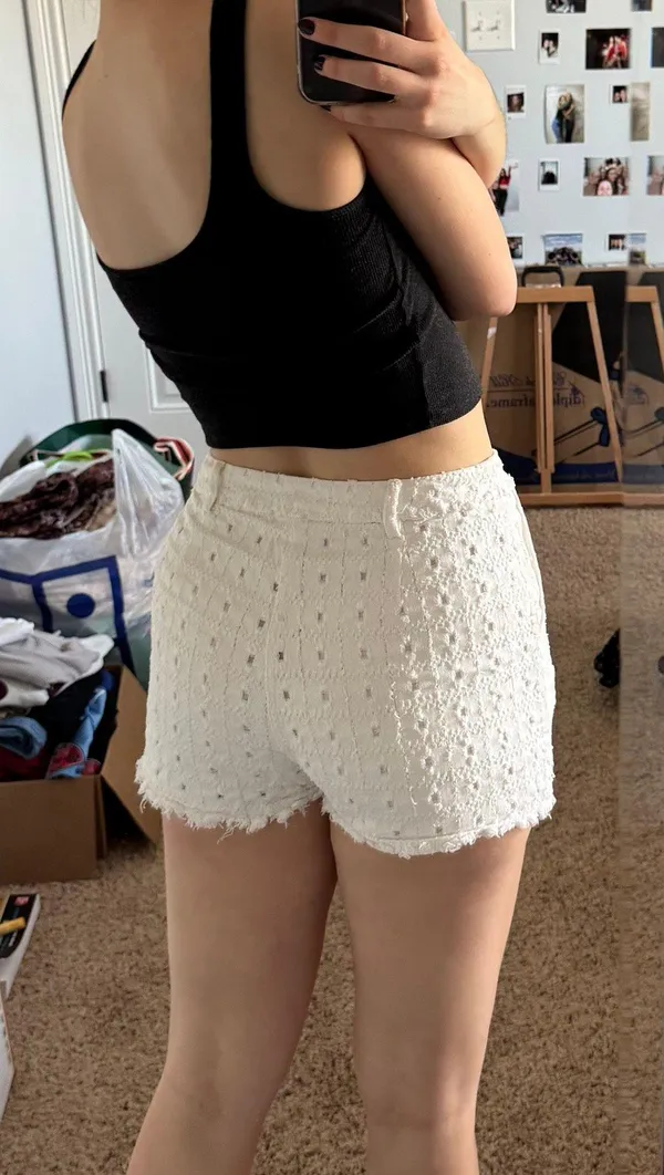 Le lis White High Waisted Shorts - Image 4