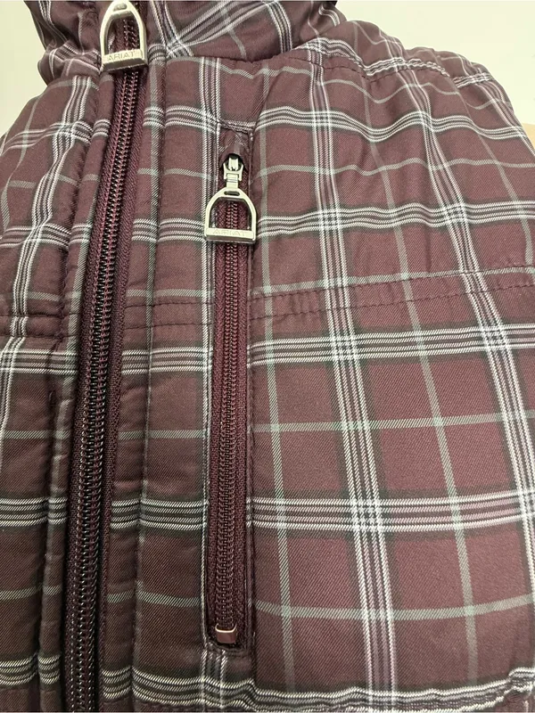 Ariat Plaid Quilted Puffer Vest - Burgundy with Gray - Image 3