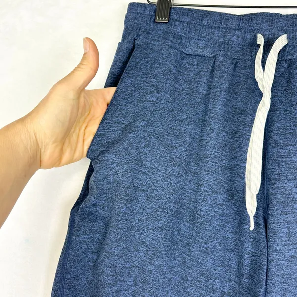 Vuori Women's Performance Jogger Size Small Midnight Heather Blue DreamKnit - Image 3