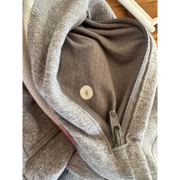 Lululemon In Stride Full Zip Gray Floral Jacket Size 6 - Image 8