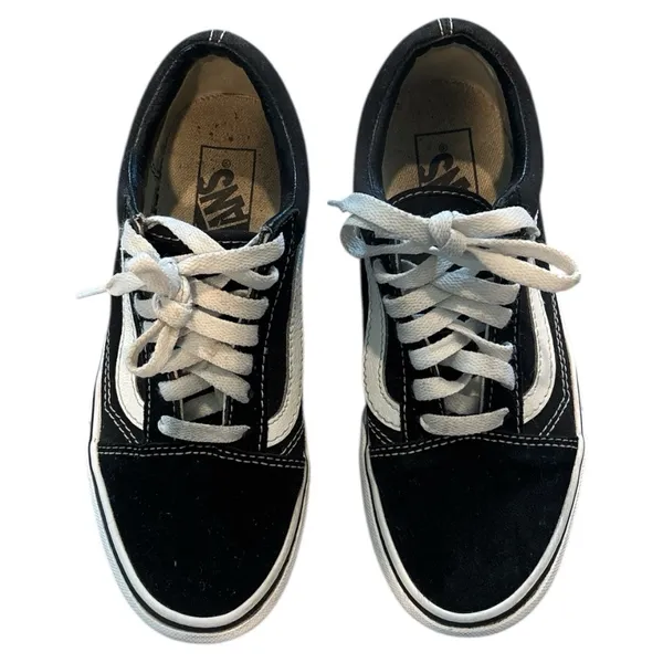 Vans Black and White Old Skool Sneakers - Image 8